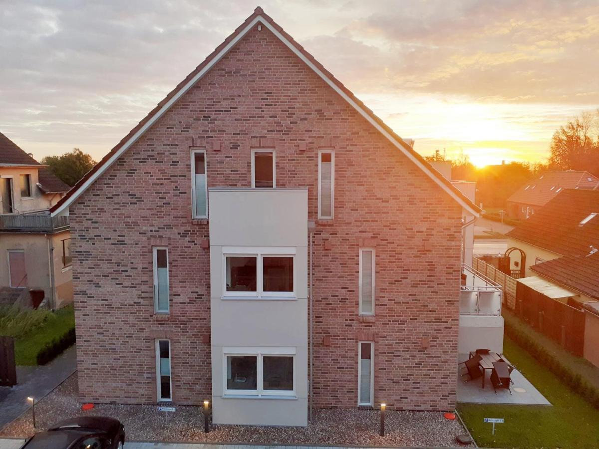 Ferienwohnung Wittmunder Straße 24a 50231 Carolinensiel Exterior foto